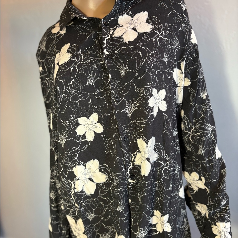 Zara Floral Button-down Blouse Size XL